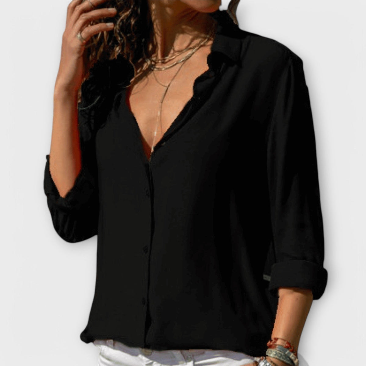 LAURA | Blusa atemporal