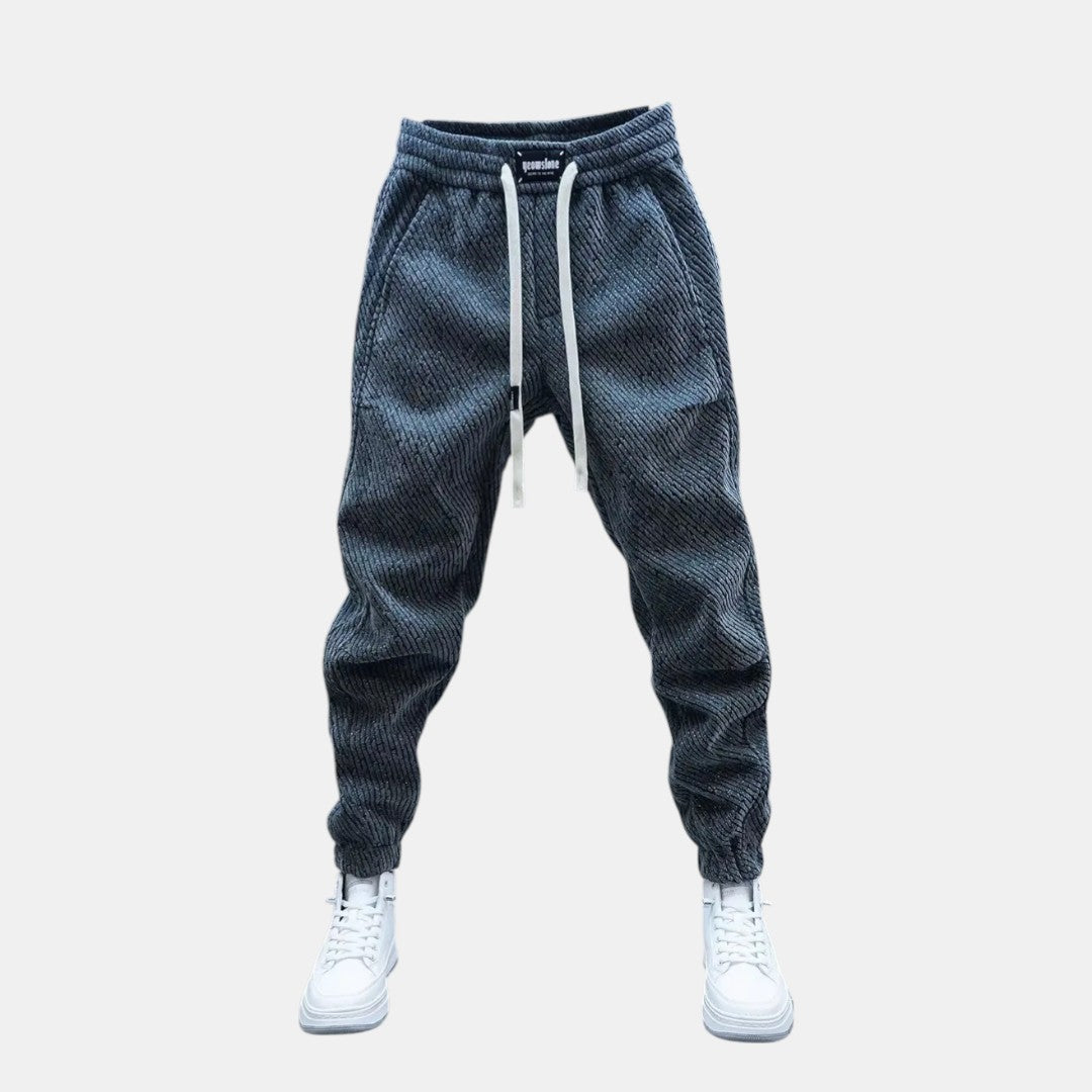 FERRAN | Jogger de corte entalhado