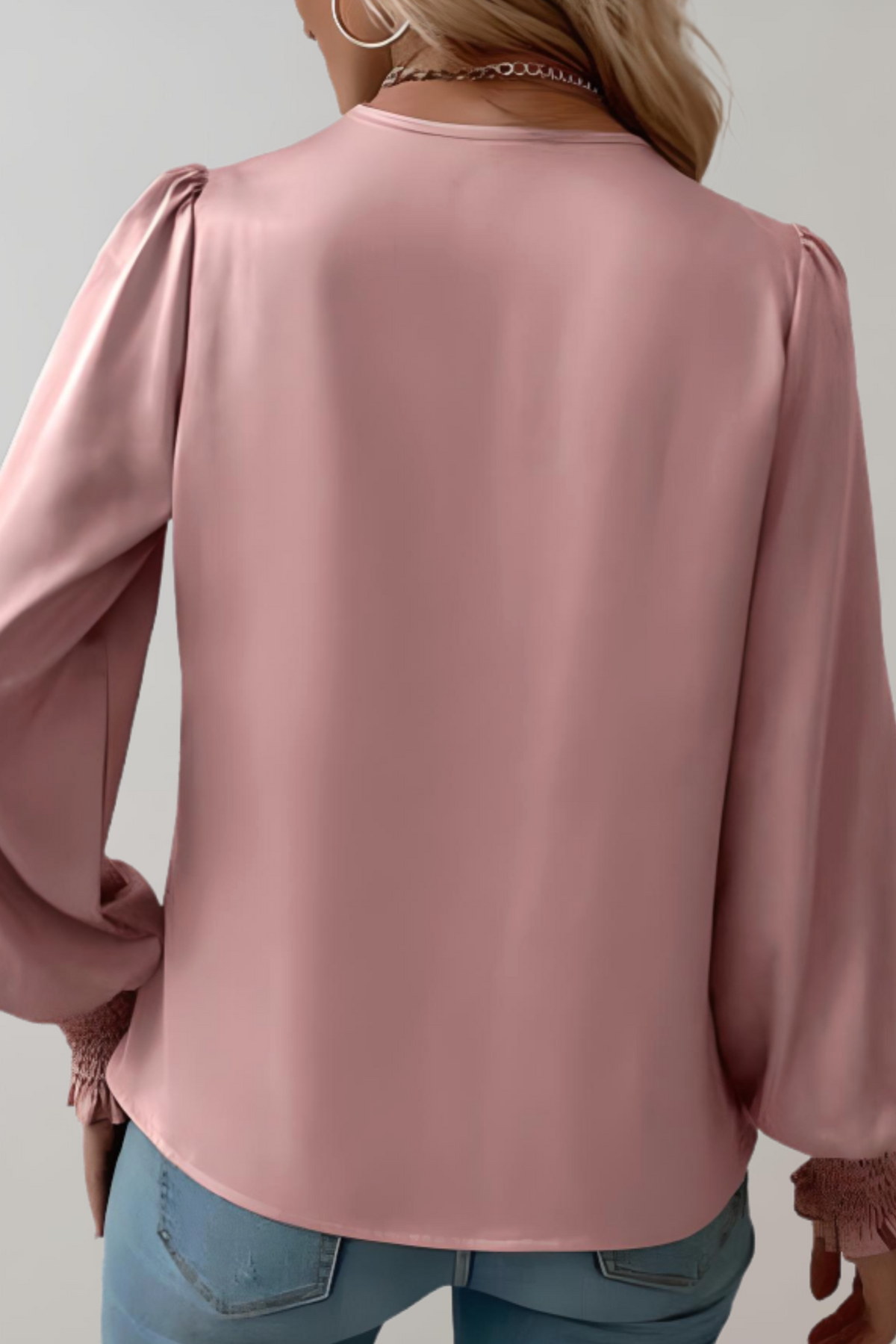 ALICE | Blusa de manga longa com decote em V