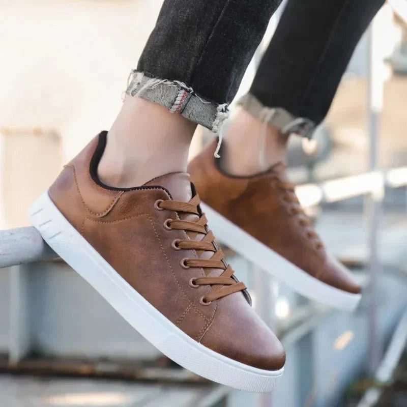 ASTOR | Sapato masculino com sola antiderrapante