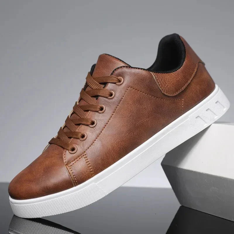 ASTOR | Sapato masculino com sola antiderrapante