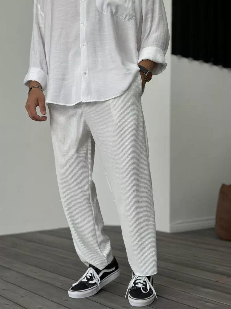 THEO | Calça reta elegante
