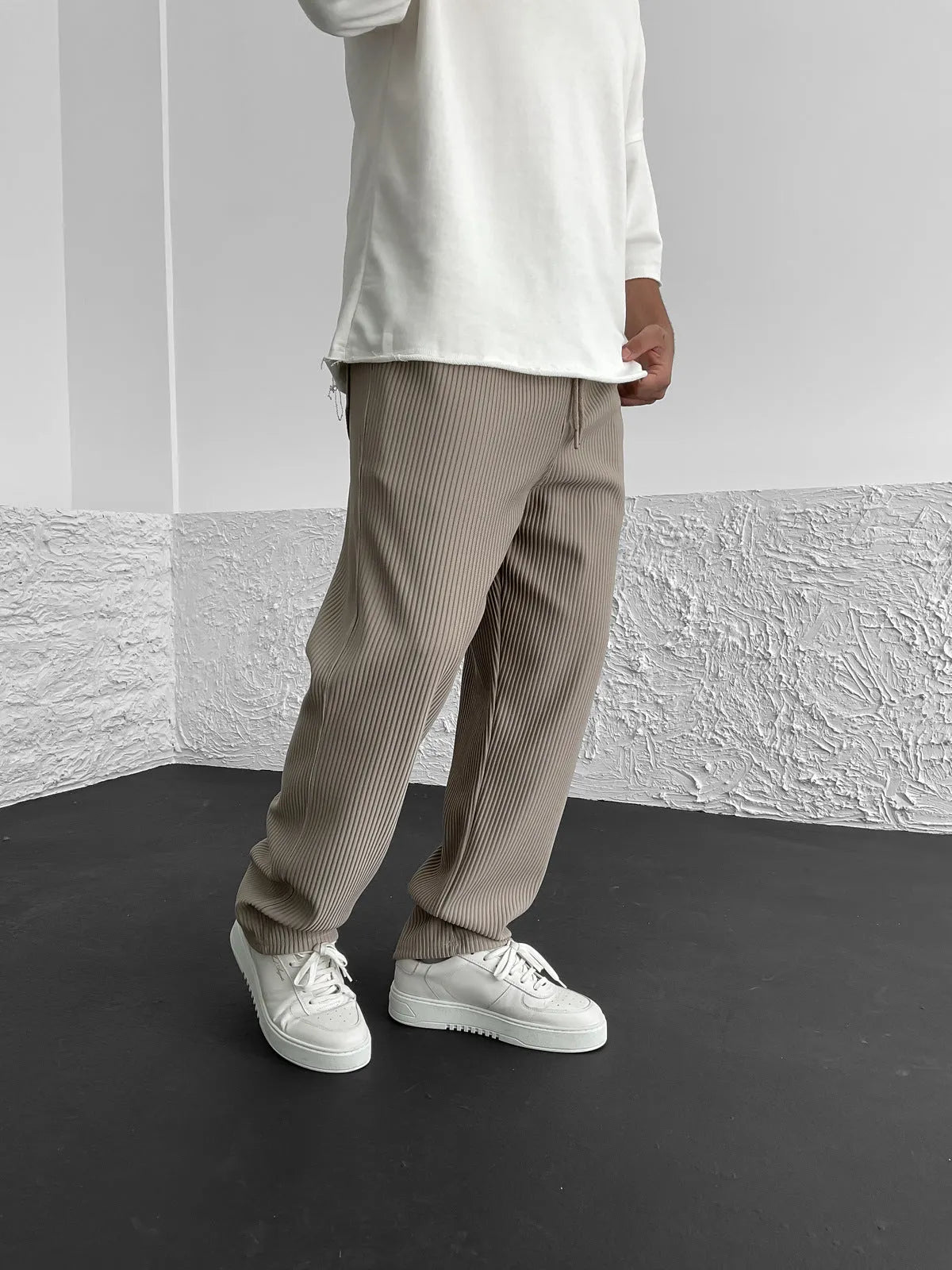 THEO | Calça reta elegante