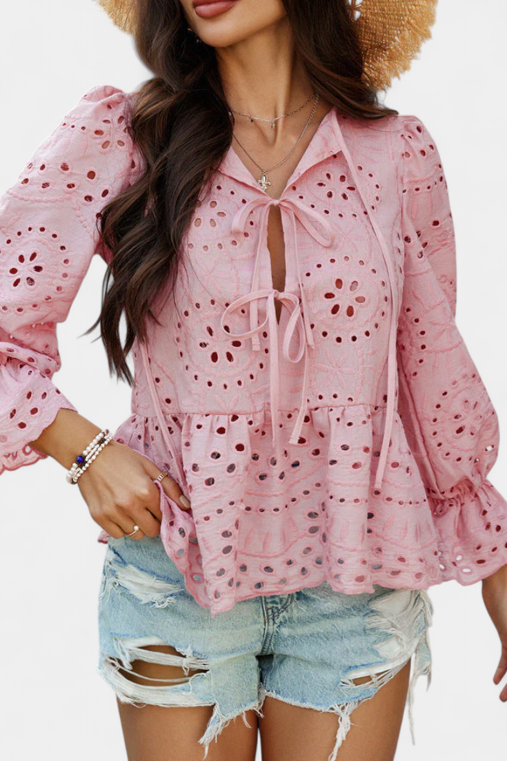 LORENA | Blusa com renda e corte amplo