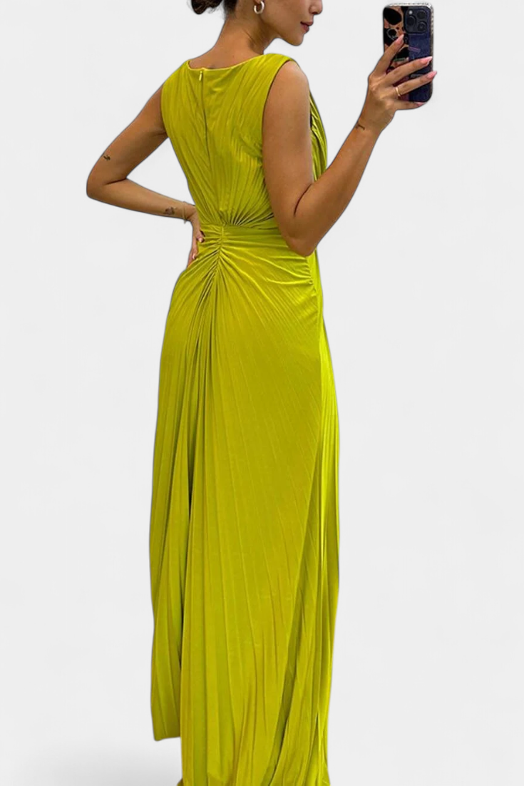 ELISA | Vestido maxi plissado com decote transpassado
