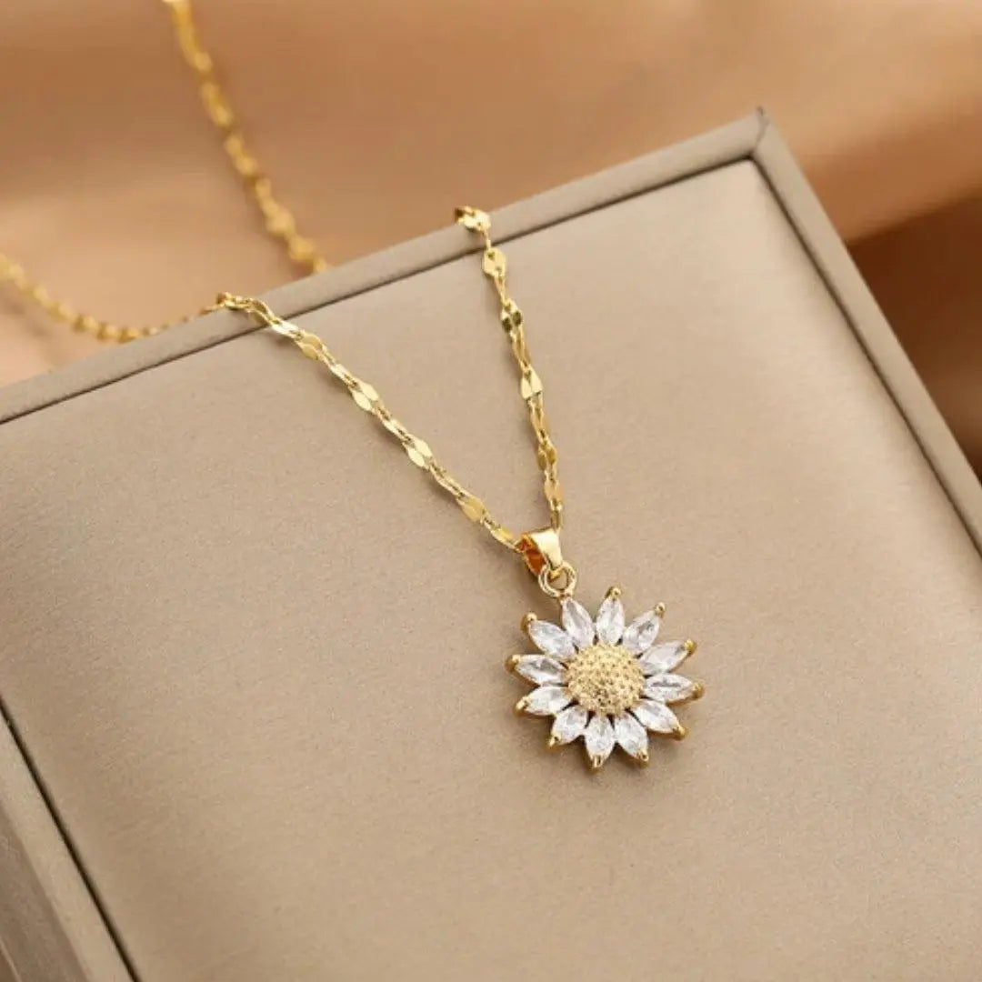 MARIA CLARA EDUARDA | Colar com girassol de cristal