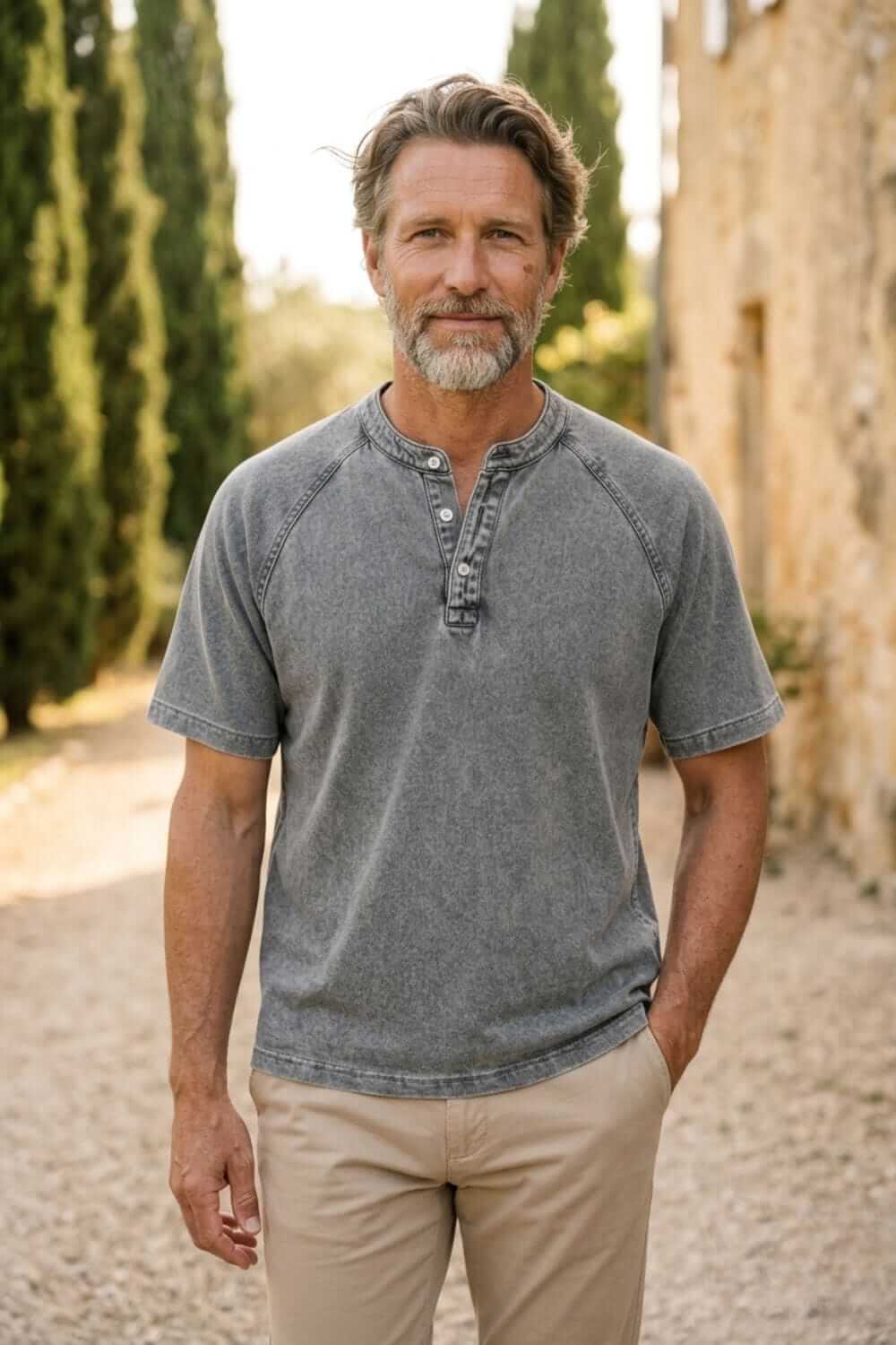 MATEO | Camiseta henley com gola abotoada
