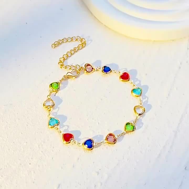 ELISA | Pulseira em formato de coração