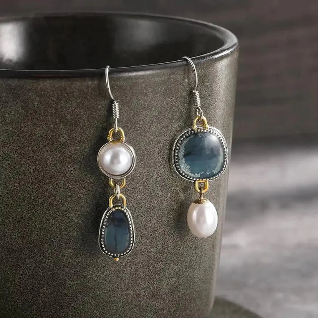 MANUELA | Brincos pendentes azul e pérola